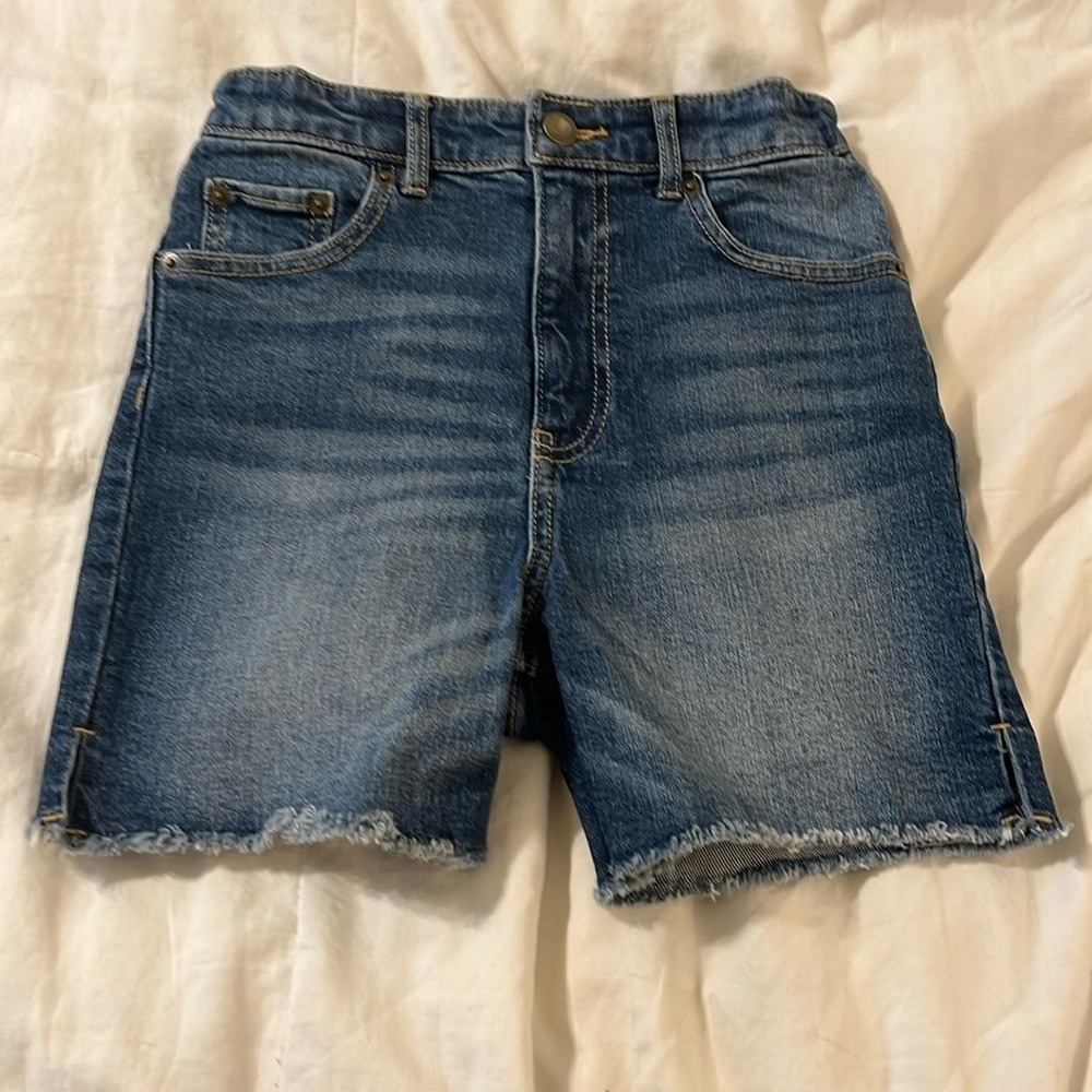 Free Assembly Girls High Waisted Rise Jean Shorts Adjustable Waist 8 Longline